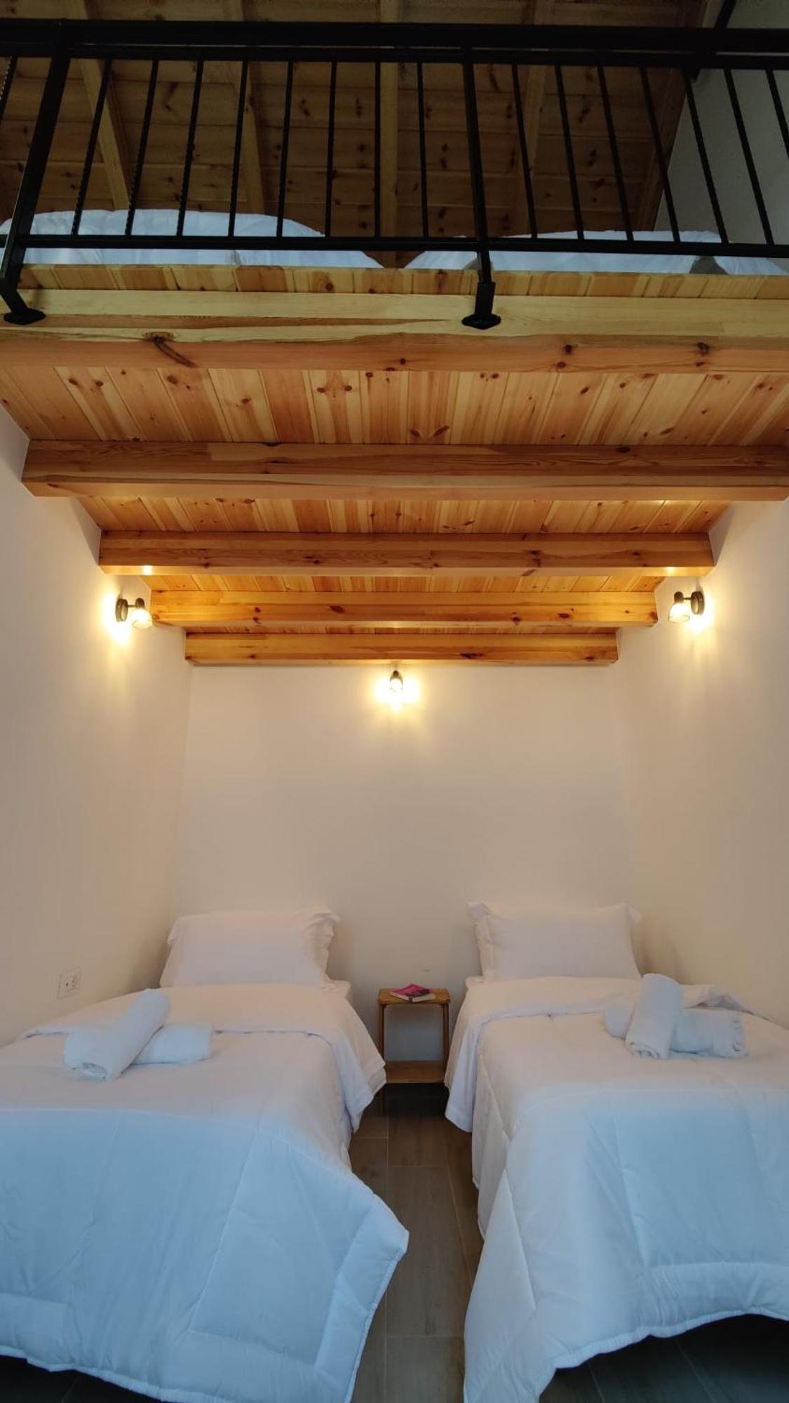 Gogo Moustache Guest House Përmet Esterno foto
