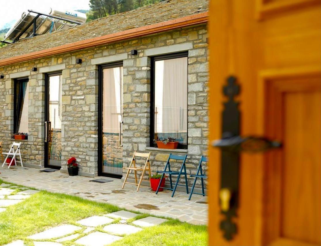 Gogo Moustache Guest House Përmet Esterno foto